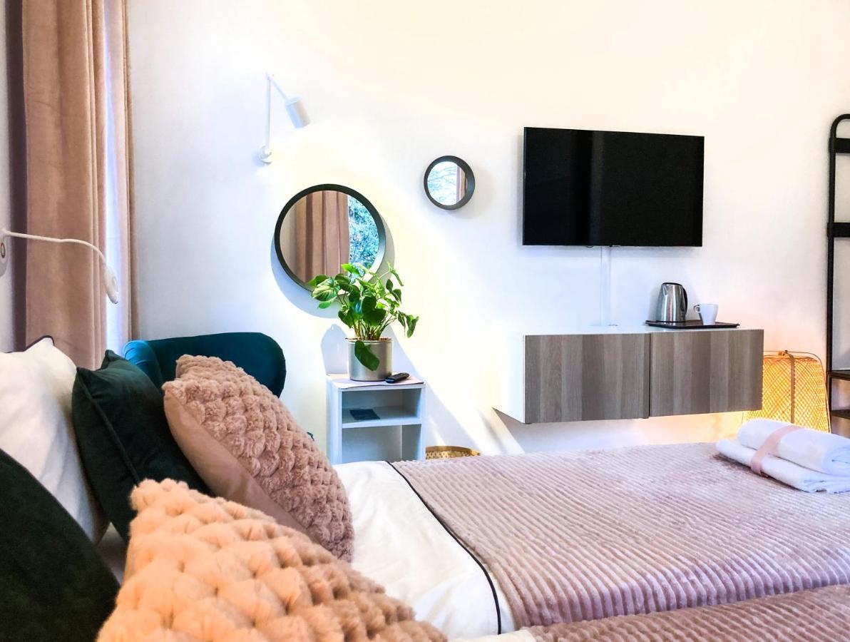 Chummy House Sopotアパートホテル エクステリア 写真